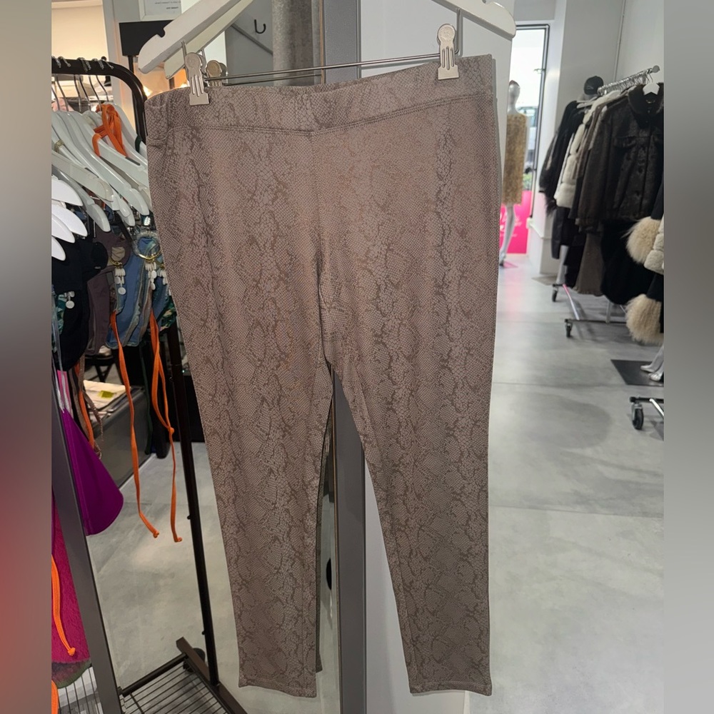 FORAVI - BEIGE SNAKESKIN PRINT PANT